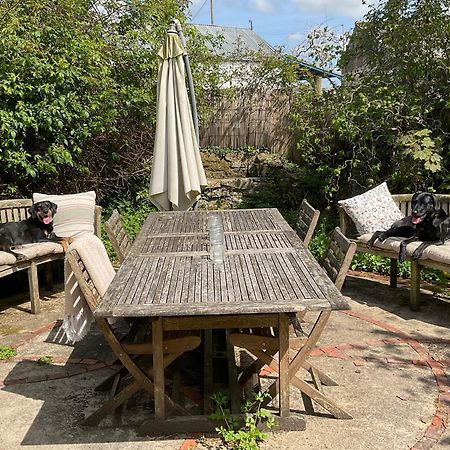 Ynyswen Bed & Breakfast Nantgaredig Buitenkant foto