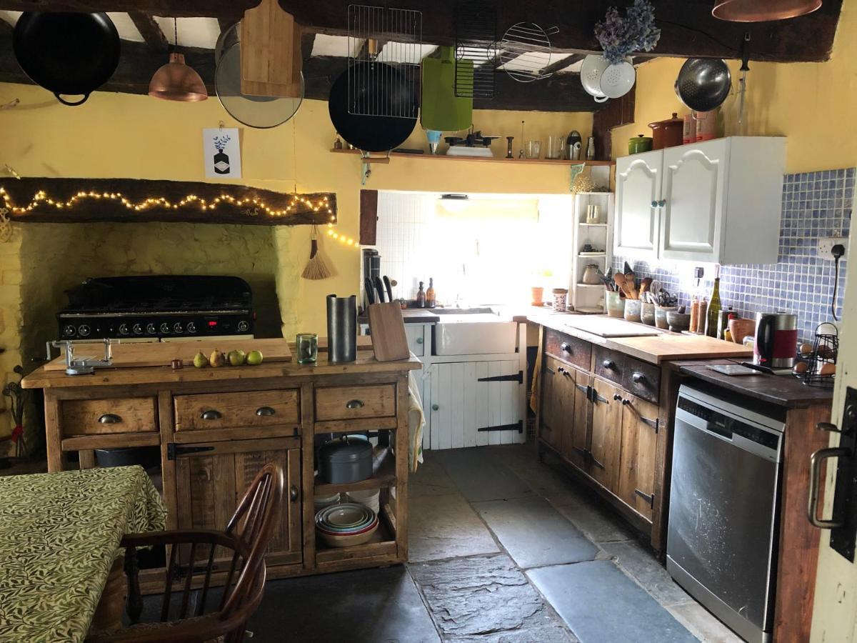 Ynyswen Bed & Breakfast Nantgaredig Buitenkant foto